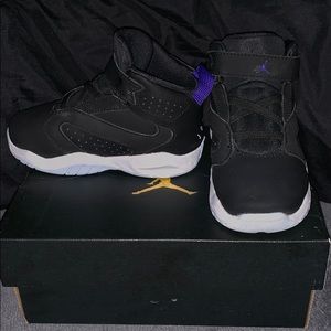 Size 7 Black toddler Jordans
